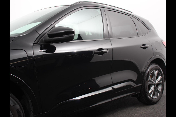 Ford Kuga 2.5 PHEV ST-Line X | Navigatie | Apple Carplay/Android Auto | Parkeersensoren | Camera | Adaptive Cruise Control | Blind Spot Assist | Elektrische achterklep | Stuurverwarming | Park Assist | LED-koplampen |