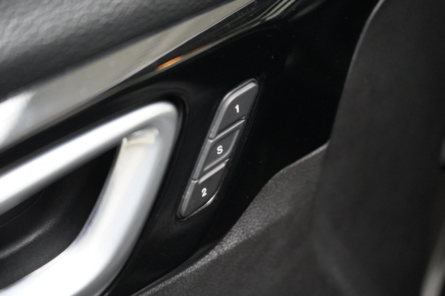 Jeep Compass 4xe 240 Plug-in Hybrid Electric S | Panoramadak | Trekhaak | Memory | Leder | Stuurwielverwarming