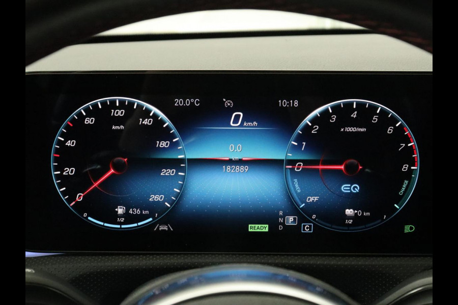 Mercedes-Benz A-Klasse 250e Business Solution AMG | Panoramadak | Stoelverwarming | Memory | Keyless | Leder/Alcantara | Matrix LED | Side Assist | Sfeerverlichting | Widescreen | PHEV | Plug In