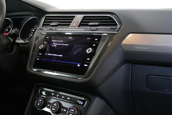 Volkswagen Tiguan Allspace 1.5 TSI Comfortline Business 7p. | Navi | CAMERA | NAP | Orig. NL |
