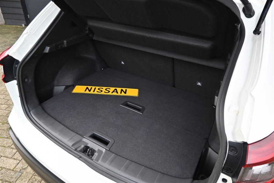 Nissan QASHQAI 1.3 DIG-T Tekna Trekhaak ProPilot 360Cam Leder '21