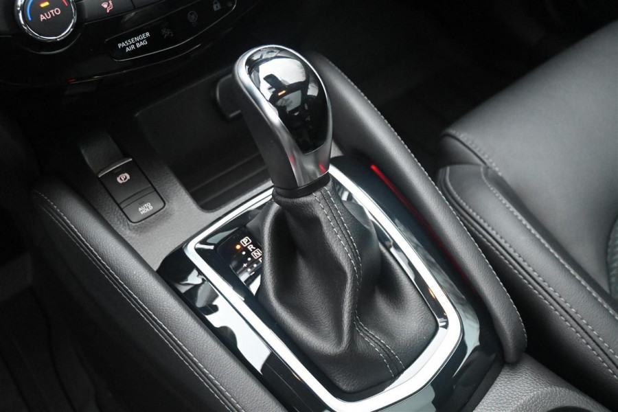 Nissan QASHQAI 1.3 DIG-T Tekna Trekhaak ProPilot 360Cam Leder '21