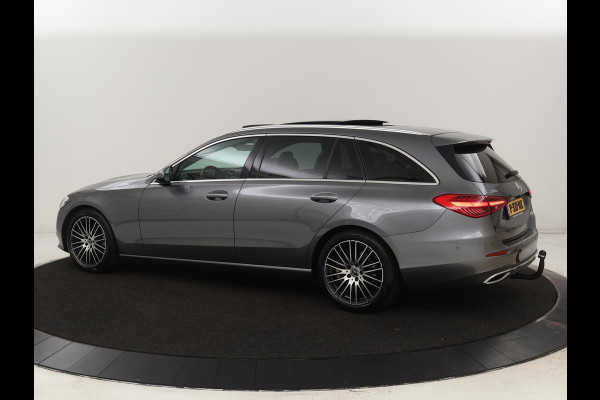 Mercedes-Benz C-Klasse 200 Launch Edition Luxury Line | Panoramadak | Trekhaak | Leder | Stoelverwarming | Carplay | Camera | Sfeerverlichting | Navigatie | 18'' | Getint glas
