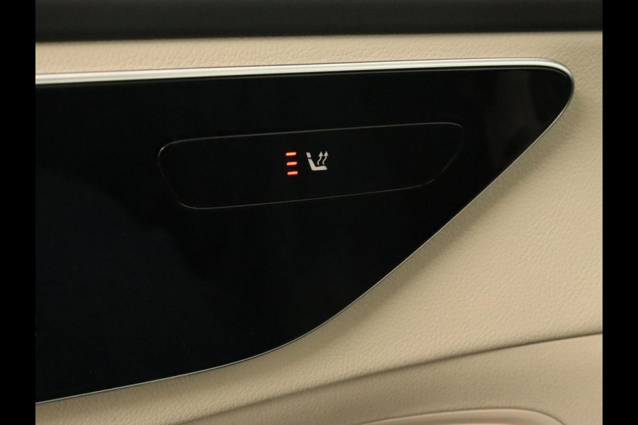 Mercedes-Benz C-Klasse 200 Launch Edition Luxury Line | Panoramadak | Trekhaak | Leder | Stoelverwarming | Carplay | Camera | Sfeerverlichting | Navigatie | 18'' | Getint glas