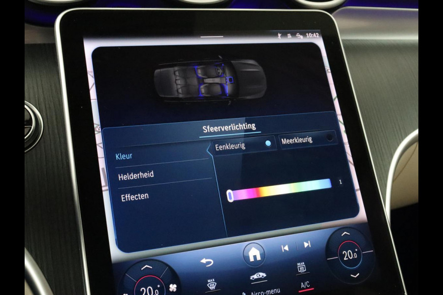 Mercedes-Benz C-Klasse 200 Launch Edition Luxury Line | Panoramadak | Trekhaak | Leder | Stoelverwarming | Carplay | Camera | Sfeerverlichting | Navigatie | 18'' | Getint glas