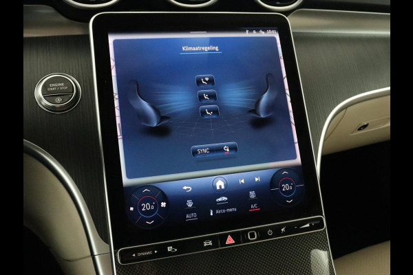 Mercedes-Benz C-Klasse 200 Launch Edition Luxury Line | Panoramadak | Trekhaak | Leder | Stoelverwarming | Carplay | Camera | Sfeerverlichting | Navigatie | 18'' | Getint glas