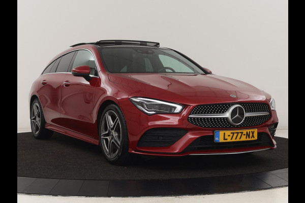 Mercedes-Benz CLA-Klasse 200 Business Solution AMG | Panoramadak | Stoelverwarming | Adaptive cruise | Camera | Memory | Matrix LED | Keyless | Sfeerverlichting | Widescreen