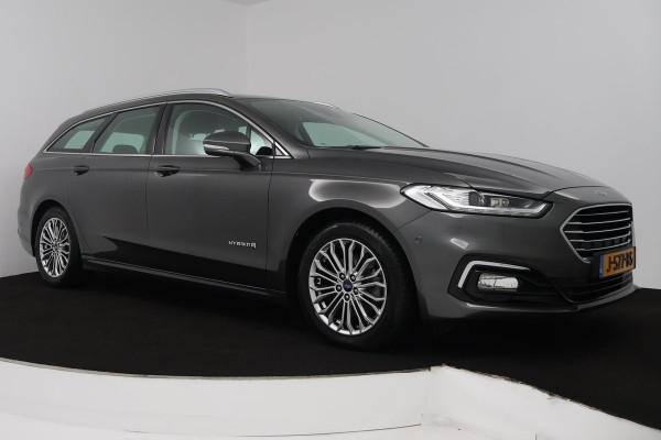 Ford Mondeo Wagon 2.0 IVCT HEV Titanium (STOELVERWARMING, ACHTERUITRIJCAMERA, NAVIGATIE, PARKEERSENSOREN, CRUISE CONTROL)
