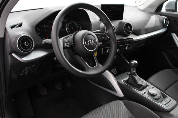 Audi Q2 30 TFSI Sport Prestige plus Navigatie Apple Carplay/Android Auto Climatronic PDC V+A LMV Adaptive cruise control