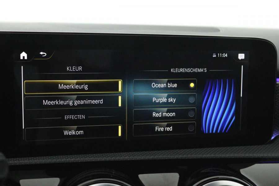 Mercedes-Benz A-Klasse 250 e Business Solution Luxury Limited (PANORAMADAK, STOELVERWARMING, SFEERVERLICHTING. ELEKTR STOELEN)