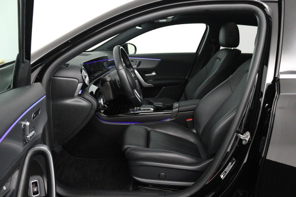 Mercedes-Benz A-Klasse 250 e Business Solution Luxury Limited (PANORAMADAK, STOELVERWARMING, SFEERVERLICHTING. ELEKTR STOELEN)