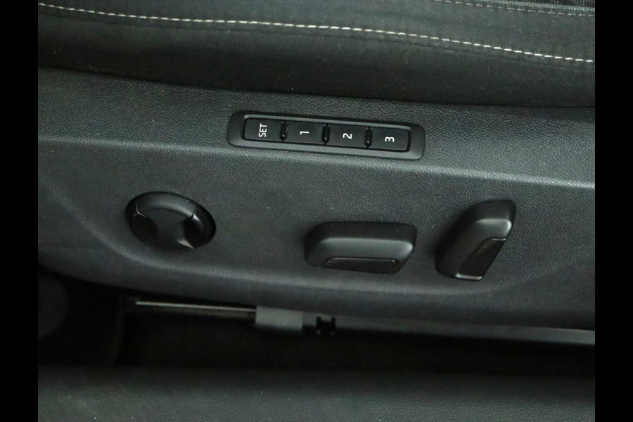 Škoda Octavia Combi 1.5 TSI First Edition|Pano|HUD|ACC|LED|Trekhaak