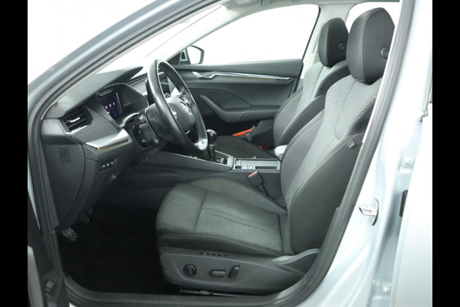 Škoda Octavia Combi 1.5 TSI First Edition|Pano|HUD|ACC|LED|Trekhaak