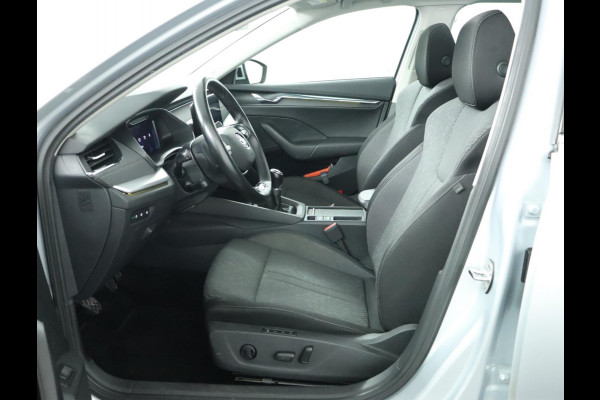 Škoda Octavia Combi 1.5 TSI First Edition|Pano|HUD|ACC|LED|Trekhaak