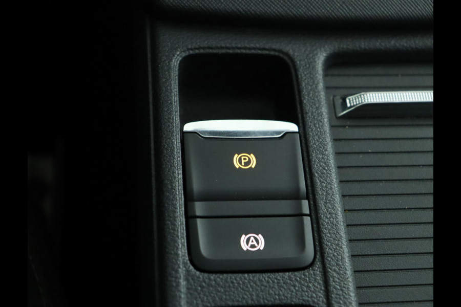 Škoda Octavia Combi 1.5 TSI First Edition|Pano|HUD|ACC|LED|Trekhaak