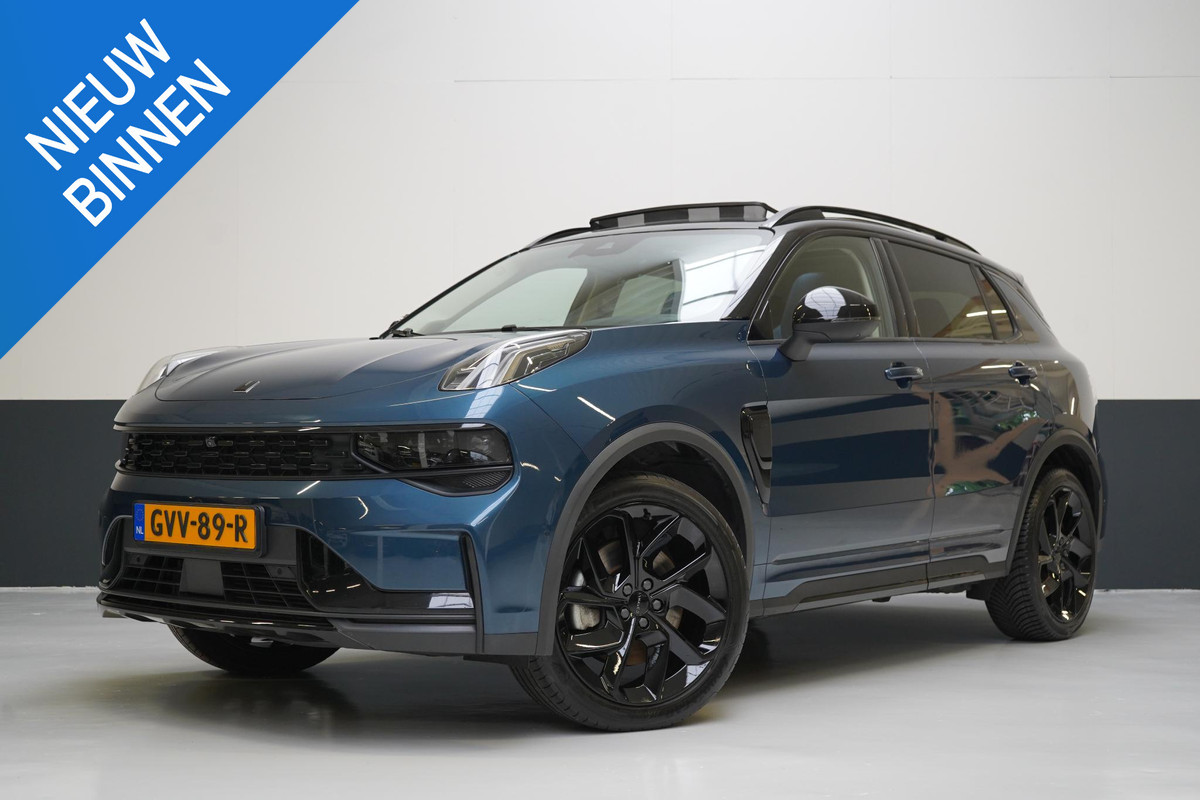 Lynk & Co 01 1.5 | Zwart optiek | Panoramadak | Navigatie | Memory | Apple CarPlay Lynk & Co 01 1.5 | Zwart optiek | Panoramadak | Navigatie | Memory | Apple CarPlay