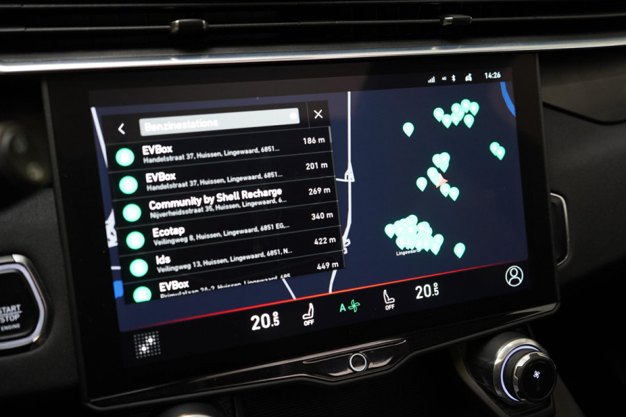 Lynk & Co 01 1.5 | Zwart optiek | Panoramadak | Navigatie | Memory | Apple CarPlay