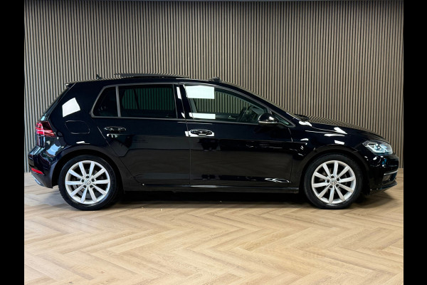 Volkswagen Golf 1.4 TSI Business AUT. PANORAMADAK NAVIGATIE ERGO ACTIVE PDC AIRCO CRUISE STOELVERWARMING KEYLESS-GO