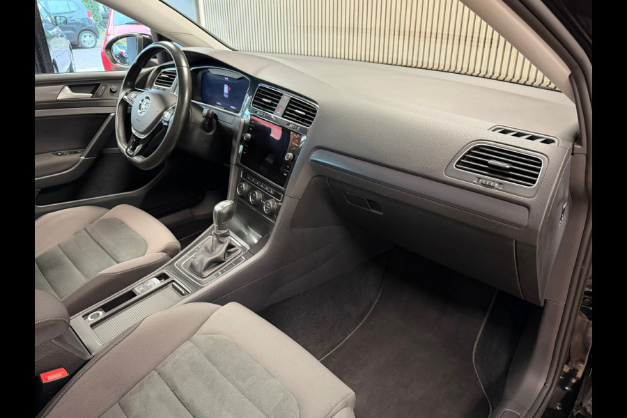 Volkswagen Golf 1.4 TSI Business AUT. PANORAMADAK NAVIGATIE ERGO ACTIVE PDC AIRCO CRUISE STOELVERWARMING KEYLESS-GO