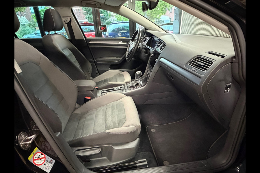 Volkswagen Golf 1.4 TSI Business AUT. PANORAMADAK NAVIGATIE ERGO ACTIVE PDC AIRCO CRUISE STOELVERWARMING KEYLESS-GO