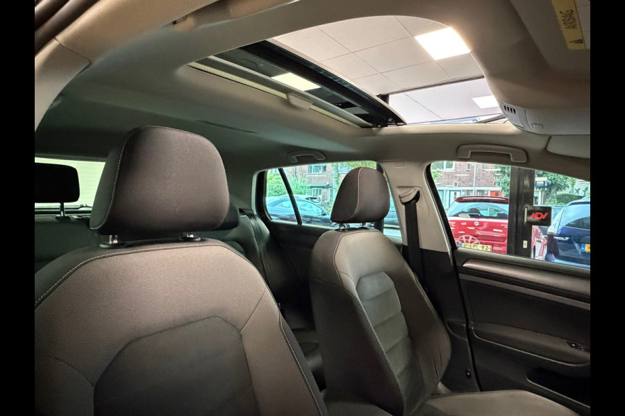 Volkswagen Golf 1.4 TSI Business AUT. PANORAMADAK NAVIGATIE ERGO ACTIVE PDC AIRCO CRUISE STOELVERWARMING KEYLESS-GO