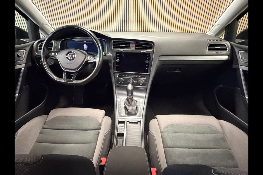 Volkswagen Golf 1.4 TSI Business AUT. PANORAMADAK NAVIGATIE ERGO ACTIVE PDC AIRCO CRUISE STOELVERWARMING KEYLESS-GO