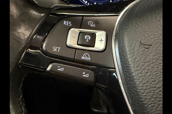 Volkswagen Golf 1.4 TSI Business AUT. PANORAMADAK NAVIGATIE ERGO ACTIVE PDC AIRCO CRUISE STOELVERWARMING KEYLESS-GO