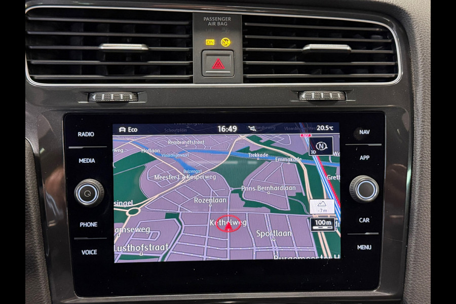 Volkswagen Golf 1.4 TSI Business AUT. PANORAMADAK NAVIGATIE ERGO ACTIVE PDC AIRCO CRUISE STOELVERWARMING KEYLESS-GO