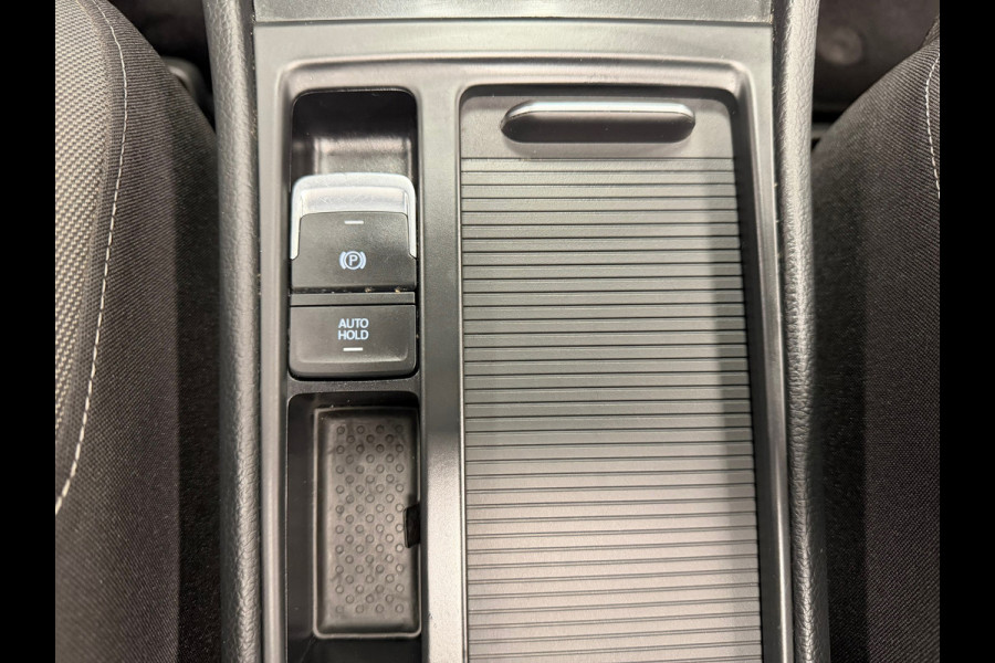 Volkswagen Golf 1.4 TSI Business AUT. PANORAMADAK NAVIGATIE ERGO ACTIVE PDC AIRCO CRUISE STOELVERWARMING KEYLESS-GO