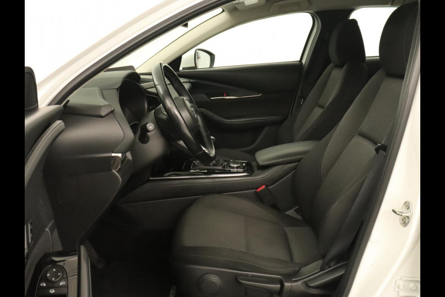 Mazda CX-30 2.0 eSkyActiv-X Comfort | Stoel & stuurverwarming | Head-Up | Adaptive cruise | Camera | Carplay | Full LED | Navigatie | Climate control