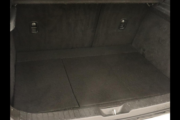 Mazda CX-30 2.0 eSkyActiv-X Comfort | Stoel & stuurverwarming | Head-Up | Adaptive cruise | Camera | Carplay | Full LED | Navigatie | Climate control