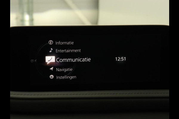 Mazda CX-30 2.0 eSkyActiv-X Comfort | Stoel & stuurverwarming | Head-Up | Adaptive cruise | Camera | Carplay | Full LED | Navigatie | Climate control