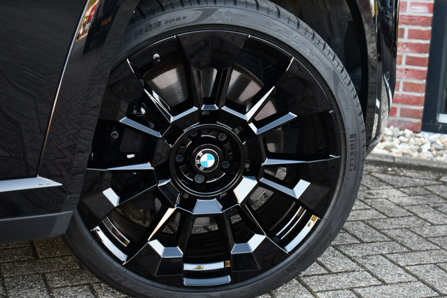 BMW XM V8 650pk 30kWH | B&W | Trekh | 23inch | DA-Prof | M-Drivers pack