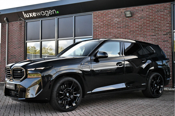 BMW XM V8 650pk 30kWH | B&W | Trekh | 23inch | DA-Prof | M-Drivers pack