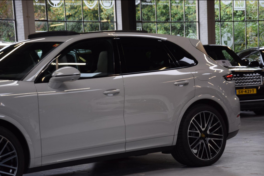 Porsche Cayenne 3.0 E-Hybrid Panoramadak|Nw.Model|Bose|Org.NL|Lane-Ass|360 view|