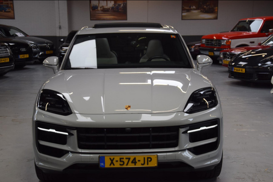Porsche Cayenne 3.0 E-Hybrid Panoramadak|Nw.Model|Bose|Org.NL|Lane-Ass|360 view|