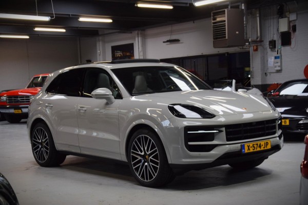 Porsche Cayenne 3.0 E-Hybrid Panoramadak|Nw.Model|Bose|Org.NL|Lane-Ass|360 view|