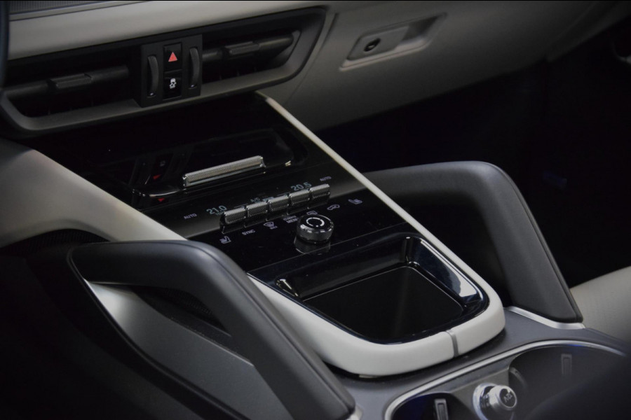 Porsche Cayenne 3.0 E-Hybrid Panoramadak|Nw.Model|Bose|Org.NL|Lane-Ass|360 view|