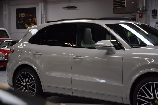 Porsche Cayenne 3.0 E-Hybrid Panoramadak|Nw.Model|Bose|Org.NL|Lane-Ass|360 view|