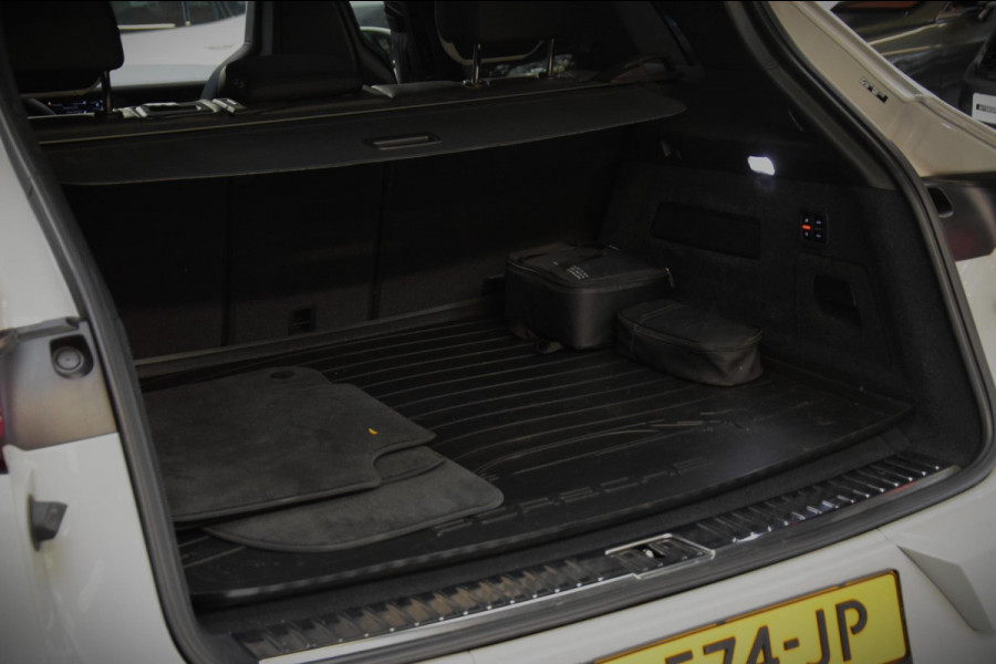 Porsche Cayenne 3.0 E-Hybrid Panoramadak|Nw.Model|Bose|Org.NL|Lane-Ass|360 view|