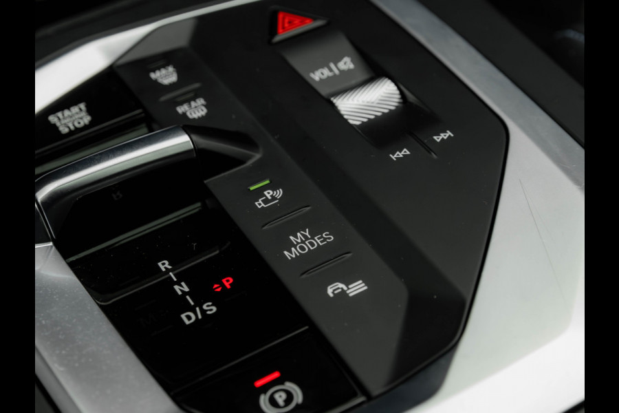 BMW 1-serie M135 xDrive M-Sport Pro - Pano - Harman Kardon - Driving Ass Plus