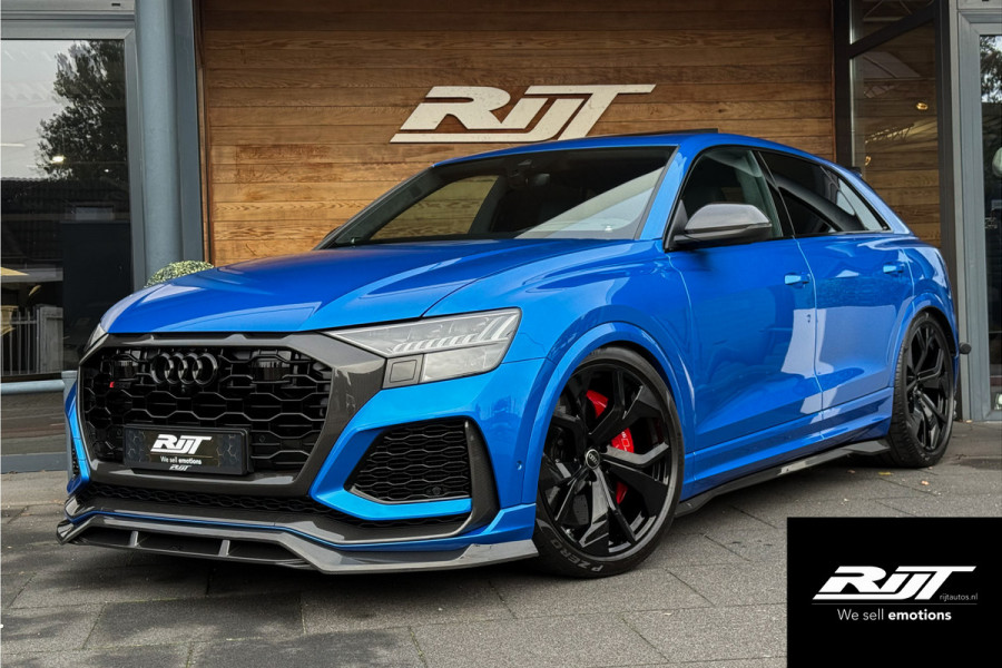 Audi RSQ8 4.0 **Ceramic/Carbon/B&O/Alcantara/23"/ACC**