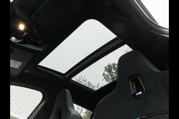 BMW 1-serie M135 xDrive M-Sport Pro - Pano - Harman Kardon - Driving Ass Plus