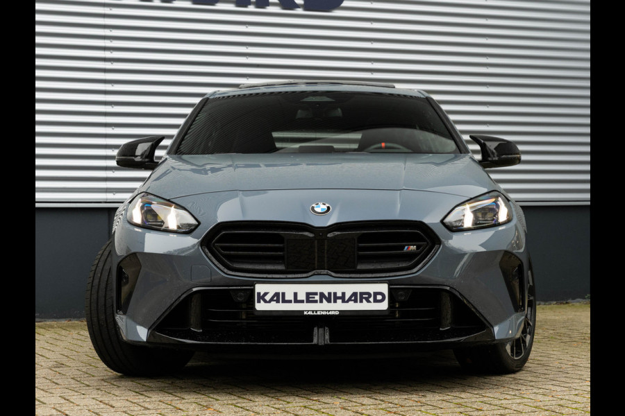 BMW 1-serie M135 xDrive M-Sport Pro - Pano - Harman Kardon - Driving Ass Plus