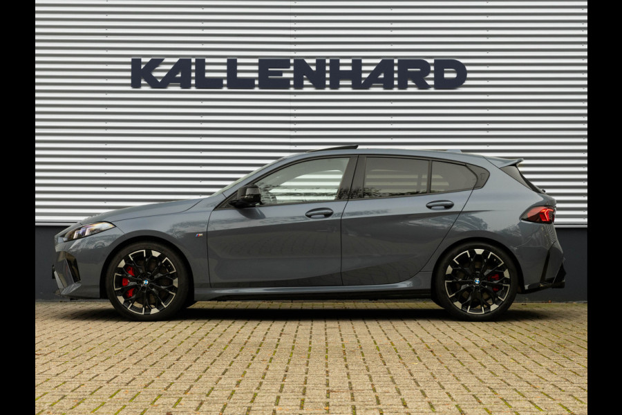 BMW 1-serie M135 xDrive M-Sport Pro - Pano - Harman Kardon - Driving Ass Plus