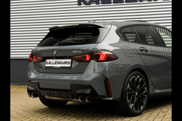 BMW 1-serie M135 xDrive M-Sport Pro - Pano - Harman Kardon - Driving Ass Plus