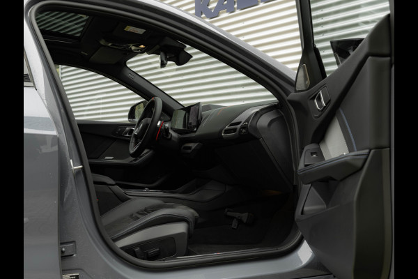 BMW 1-serie M135 xDrive M-Sport Pro - Pano - Harman Kardon - Driving Ass Plus