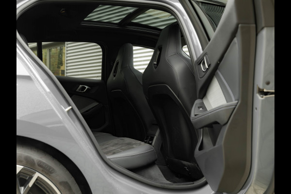 BMW 1-serie M135 xDrive M-Sport Pro - Pano - Harman Kardon - Driving Ass Plus