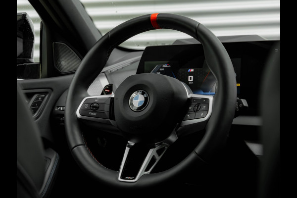 BMW 1-serie M135 xDrive M-Sport Pro - Pano - Harman Kardon - Driving Ass Plus