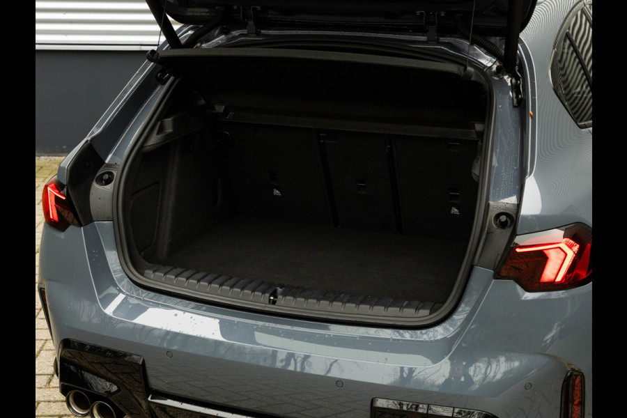 BMW 1-serie M135 xDrive M-Sport Pro - Pano - Harman Kardon - Driving Ass Plus